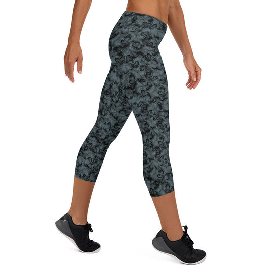Capri Leggings (Wolfs Of Fire)
